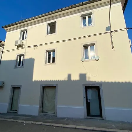 Square Porec