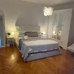 Square Апартаменты *